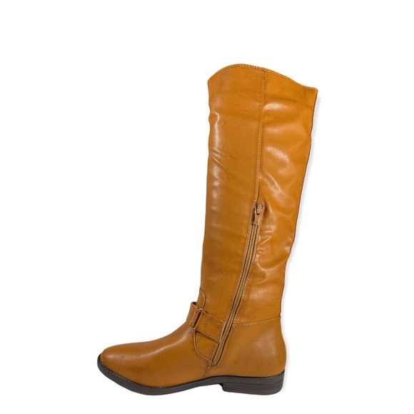 Rhoswen Faux Leather Boots - Picture 4 of 4